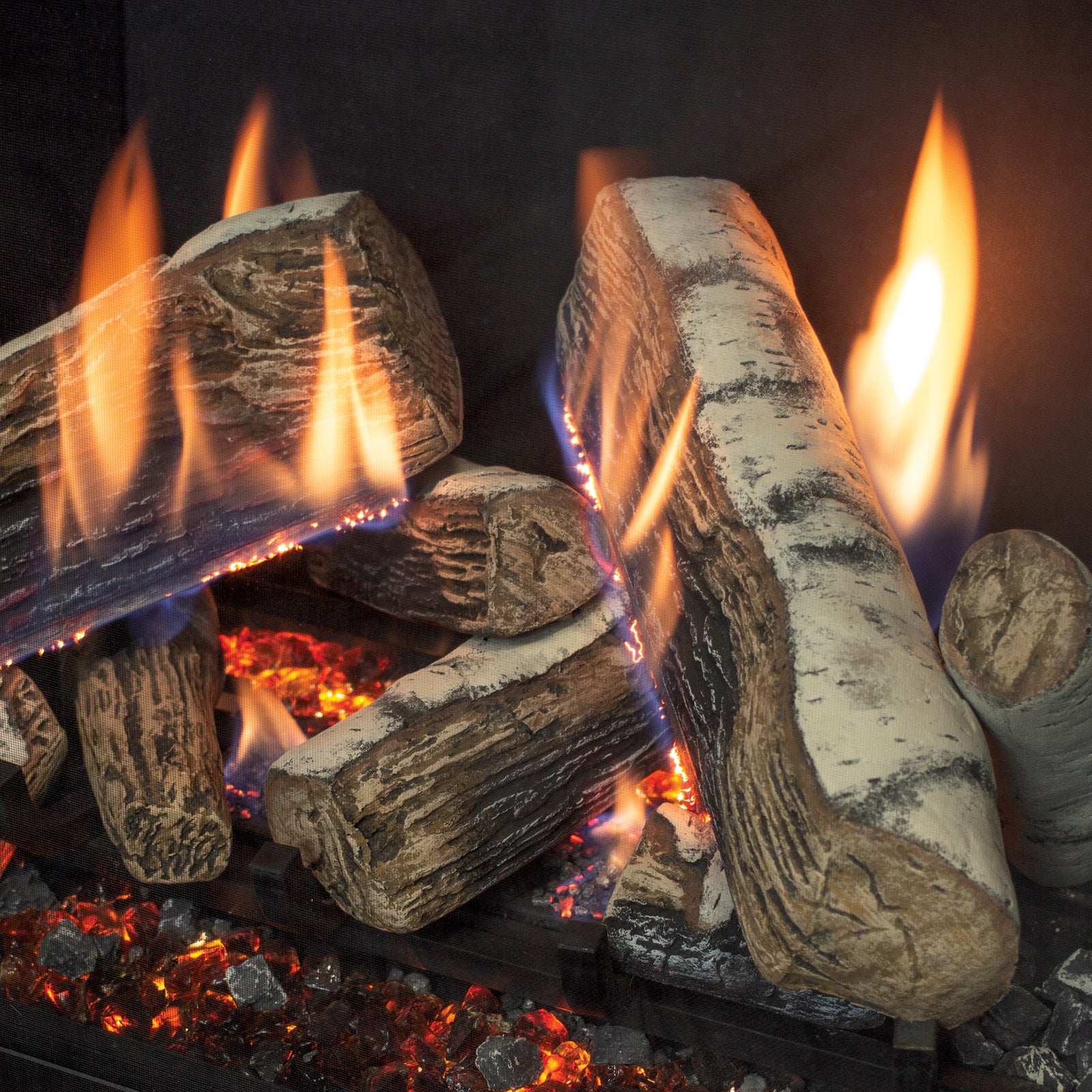 Gas vs. Electric Fireplaces: What’s the Difference?