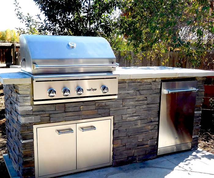 Minimal Island Delta Heat Grill