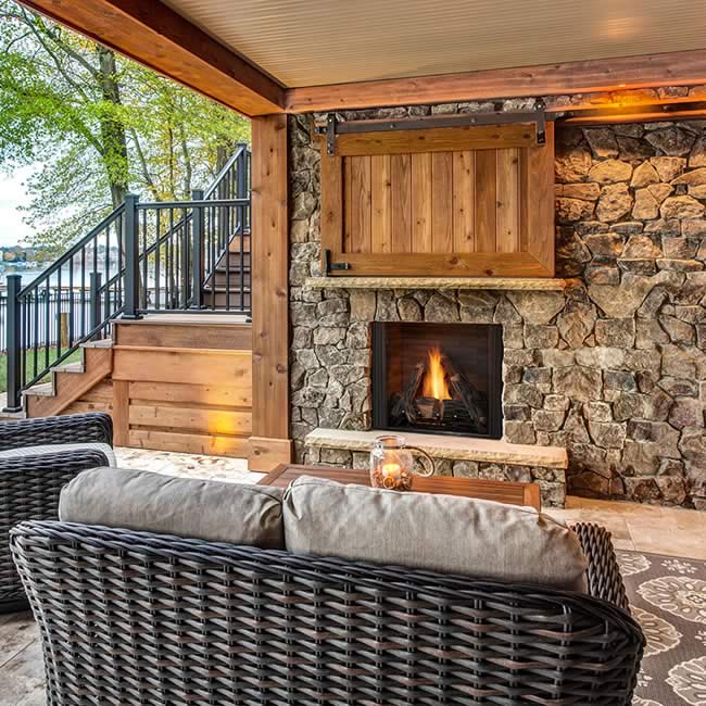 courtyard-outdoor-fireplace