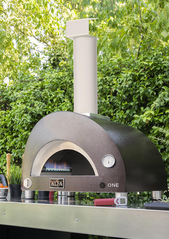 one-alfa-forni-gas-version-pizza-outdoor-cooking-1